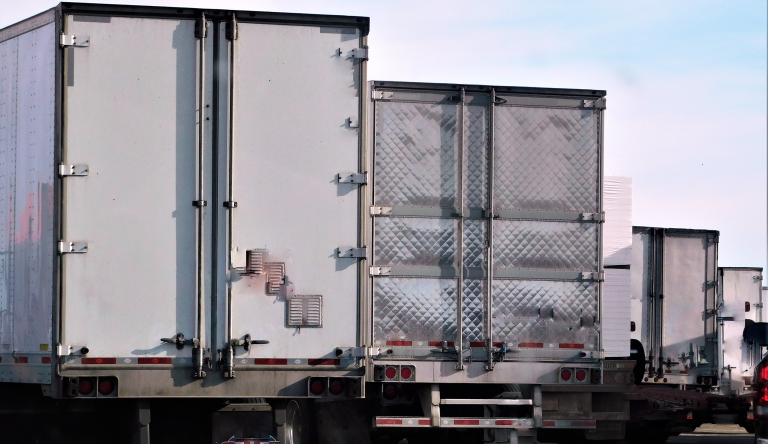 What Are the Main Elements of Trailer Repair Services?