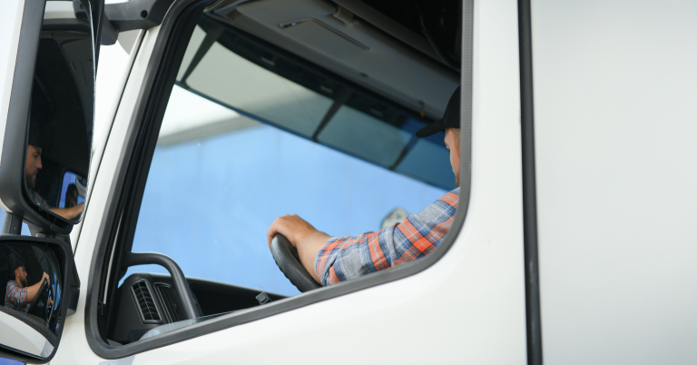 Why Do Truck Drivers Need a Dash Cam? Semi Truck Repair