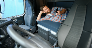 Home 2 I 55 Truck Trailer Repair Crawfordsville AL semi truck ac repair signs your system needs immediate attention.jpg