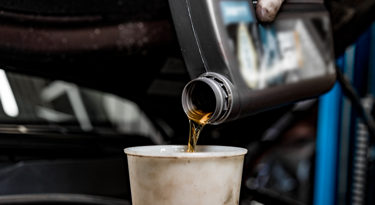 Semi Truck Oil Change: Why Skipping It Costs You More Than You Think